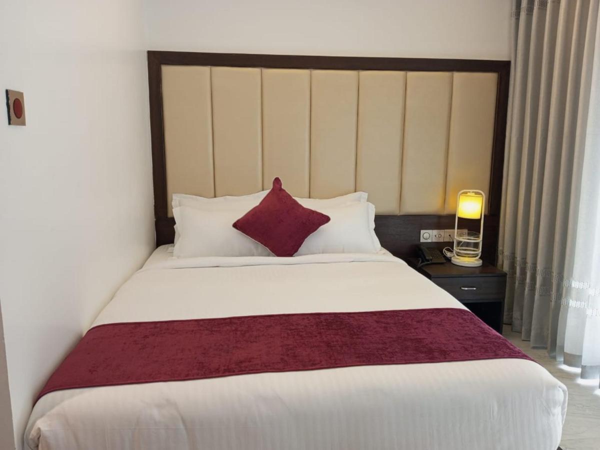 Shada Pathor Hotel & Resort Companiganj Dış mekan fotoğraf